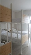 Top City Hostel & Suites