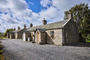 Mauldslie Hill Cottage
