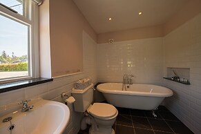 Taymouth Marina - Port Bane