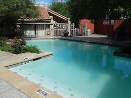 Fabulous Pristine Park Side Townhome