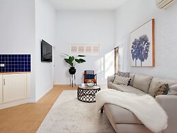 Sandy Point Road, 51