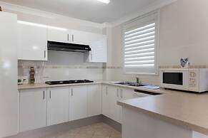 Kamilaroi Unit 6, 58-60 Magnus Street