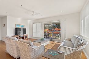 Danalene Parade, 1-25