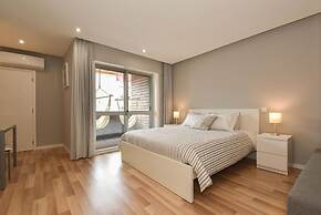 Oporto Bernardes Studios - Heroismo