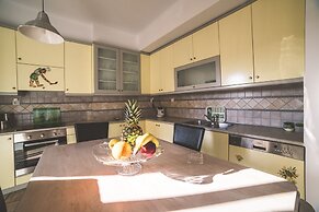 Nefeli City Apartments