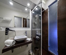 Riviera Luxury Suites B&B