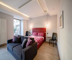 Riviera Luxury Suites B&B