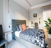 Riviera Luxury Suites B&B