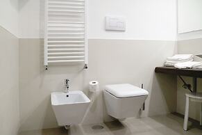 Riviera Luxury Suites B&B