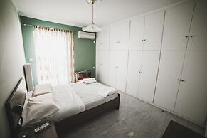 Apartment on Nikaias 5