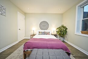 The Bloorcourt Stays