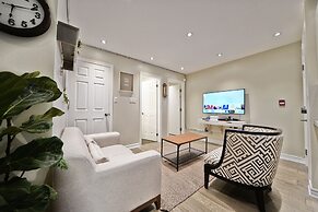 The Bloorcourt Stays