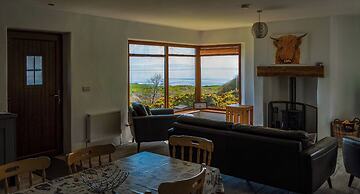 Makem's Self Catering Cottage