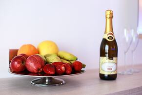 Les Palmiers Luxury Suites