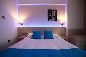 Les Palmiers Luxury Suites