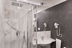 Pompei Inn Ruins Luxury Suites