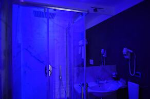 Pompei Inn Ruins Luxury Suites