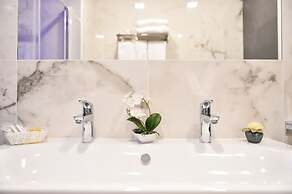 Pompei Inn Ruins Luxury Suites