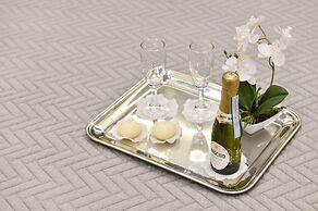 Pompei Inn Ruins Luxury Suites