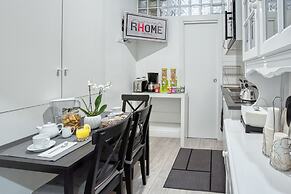 Rhome GuestHouse