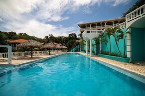 West End Dive Resort