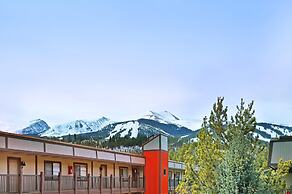 Ski And Racquet Club B106 2 Bedroom Condo by RedAwning