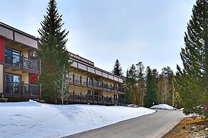 Ski And Racquet Club B106 2 Bedroom Condo by RedAwning