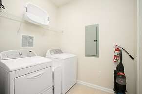 Vista Cay Resort by Your Vista Cay