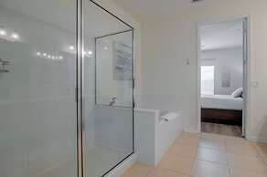 Vista Cay Resort by Your Vista Cay