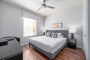 Vista Cay Resort by Your Vista Cay