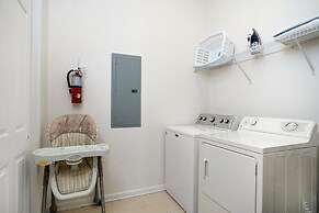 Vista Cay Resort by Your Vista Cay