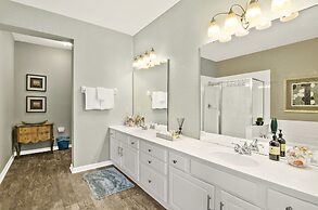 Vista Cay Resort by Your Vista Cay