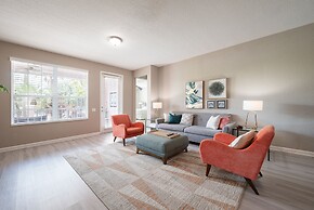 Vista Cay Resort by Your Vista Cay