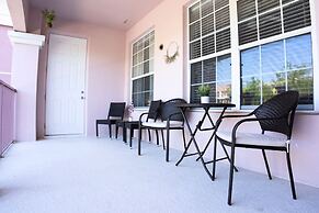 Vista Cay Resort by Your Vista Cay