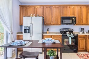 Vista Cay Resort by Your Vista Cay