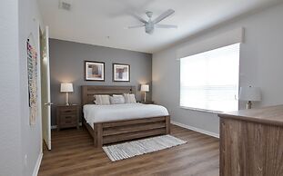 Vista Cay Resort by Your Vista Cay