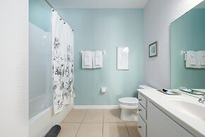 Vista Cay Resort by Your Vista Cay