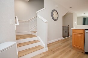 Vista Cay Resort by Your Vista Cay