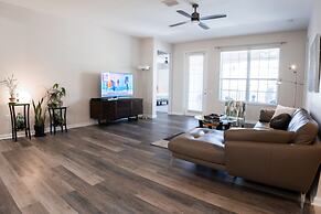 Vista Cay Resort by Your Vista Cay