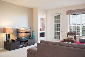 Vista Cay Resort by Your Vista Cay