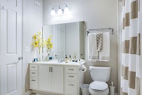 Vista Cay Resort by Your Vista Cay