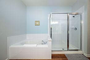 Vista Cay Resort by Your Vista Cay