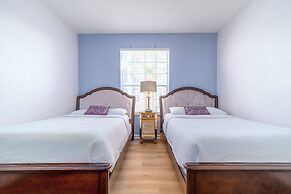 Vista Cay Resort by Your Vista Cay