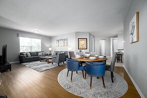 Vista Cay Resort by Your Vista Cay