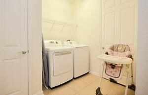 Vista Cay Resort by Your Vista Cay