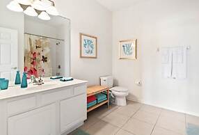 Vista Cay Resort by Your Vista Cay