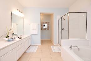 Vista Cay Resort by Your Vista Cay