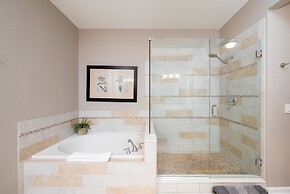 Vista Cay Resort by Your Vista Cay