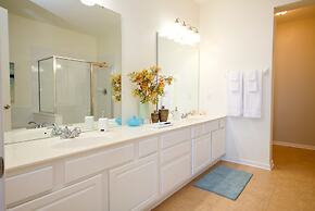 Vista Cay Resort by Your Vista Cay