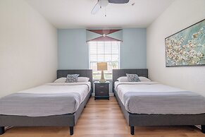 Vista Cay Resort by Your Vista Cay